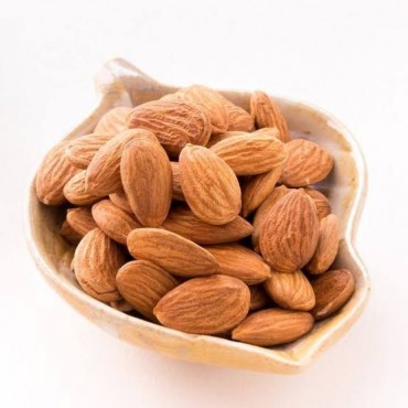 Almonds (Medium)  (California) - 500gms